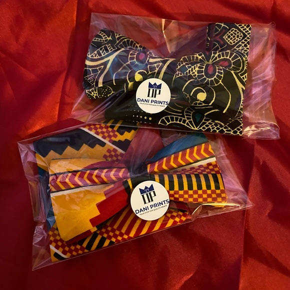 # 1-60 Unlisted Live
Pre-Loved💙 NWT 💙 NWOT 💙 - Picture 10 of 15